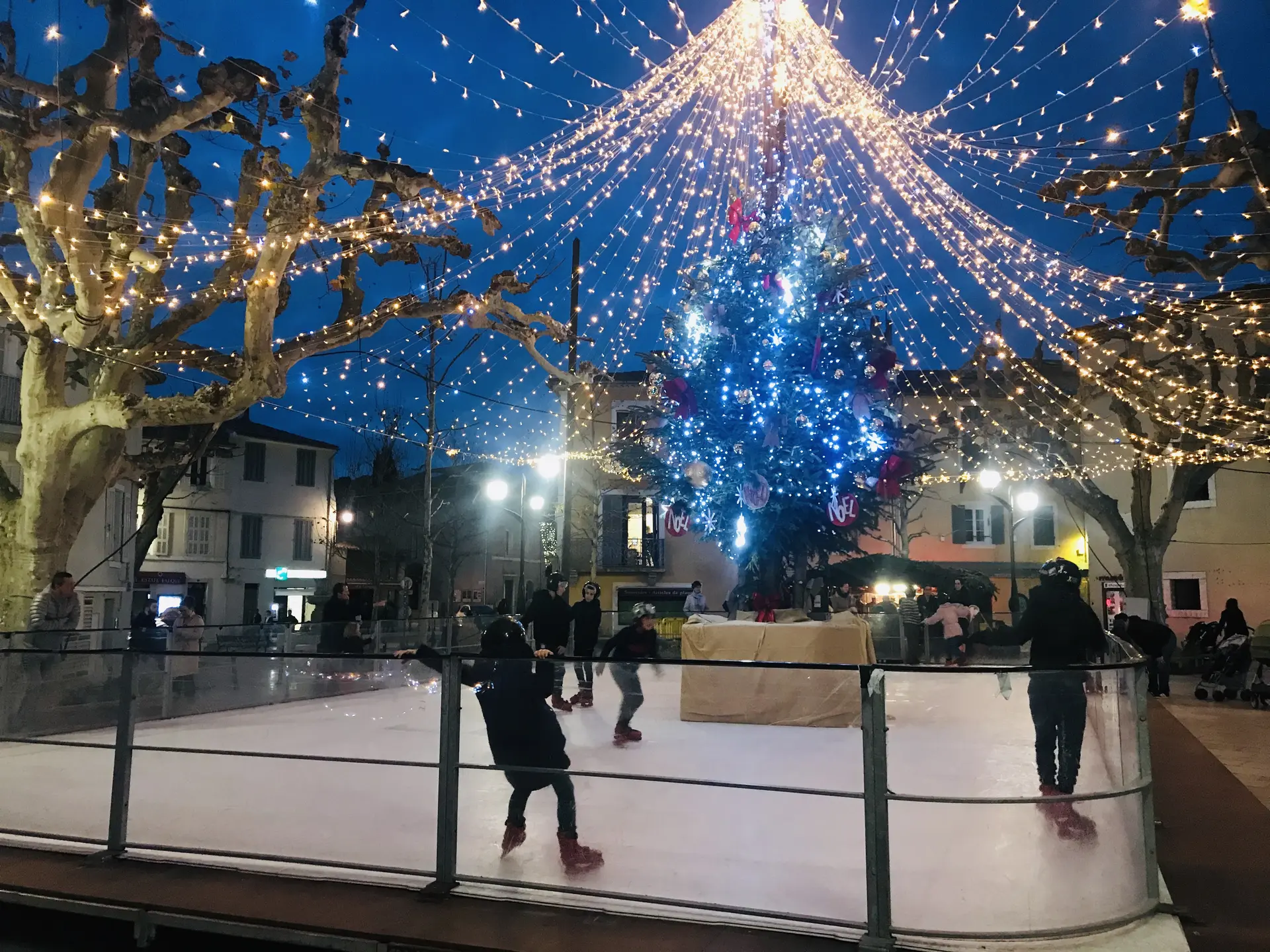 Patinoire Place Baragnon