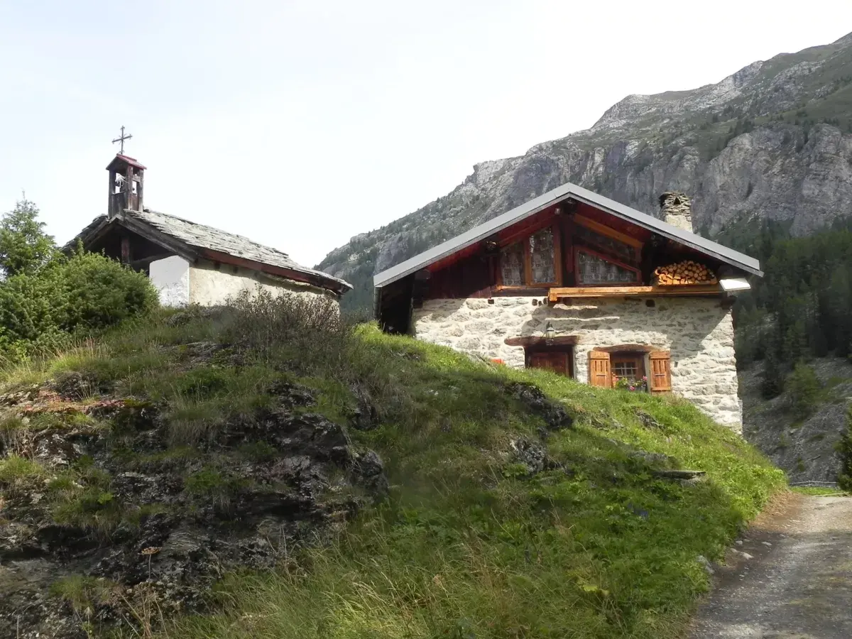 Chapelle Sainte-Anne à La Combaz