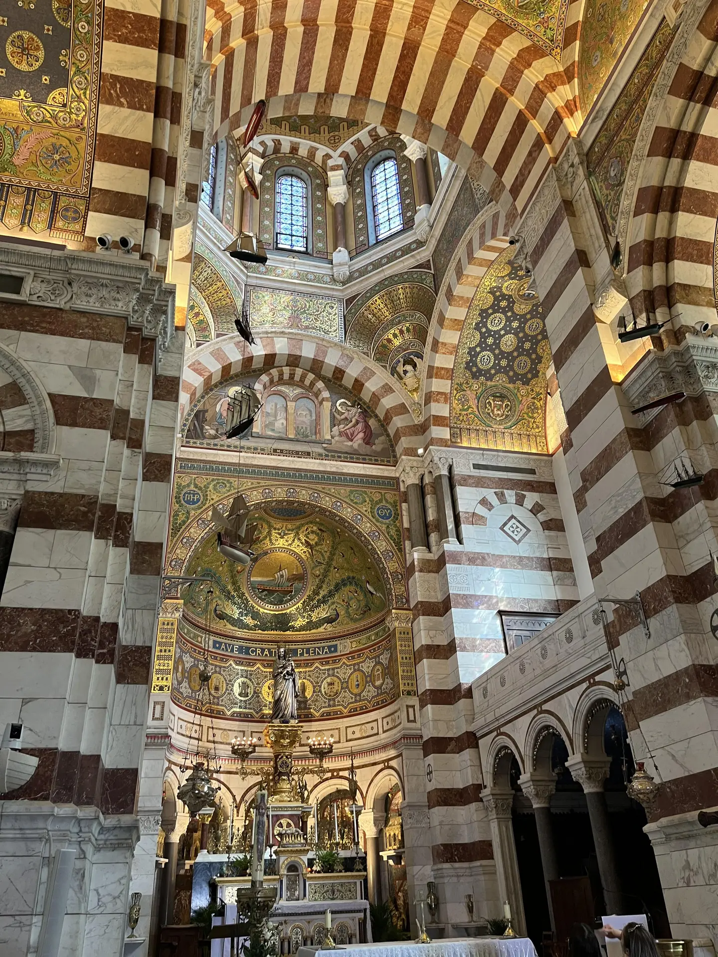 Nef de la basilique