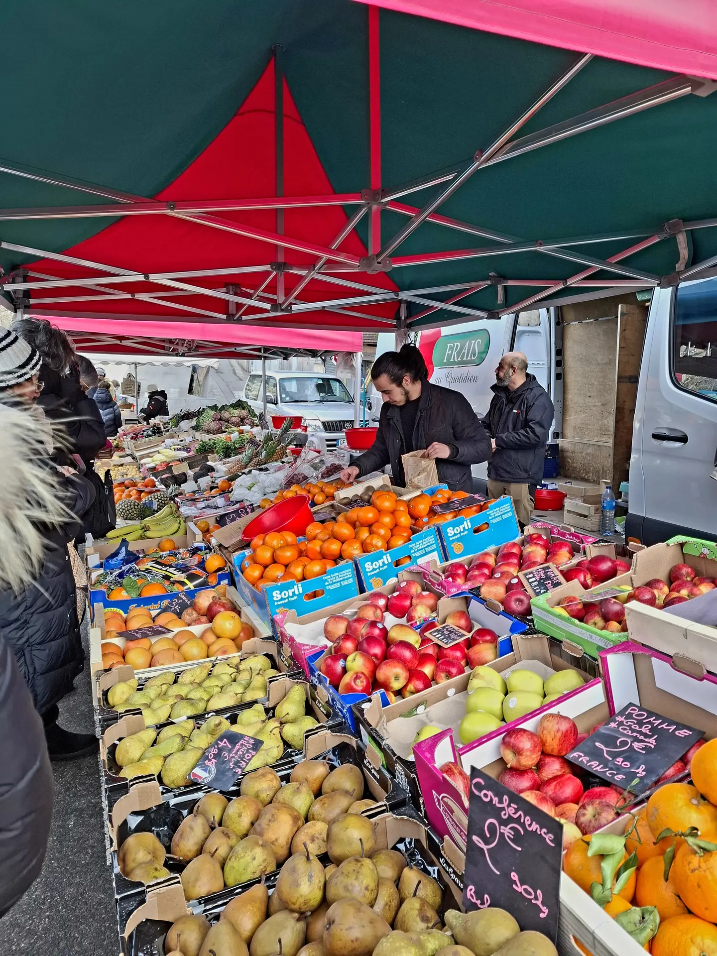 Marché  de Châtel en hiver