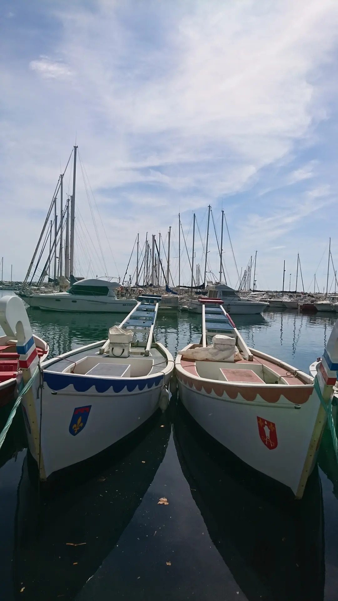 Bateaux de joutes provençales