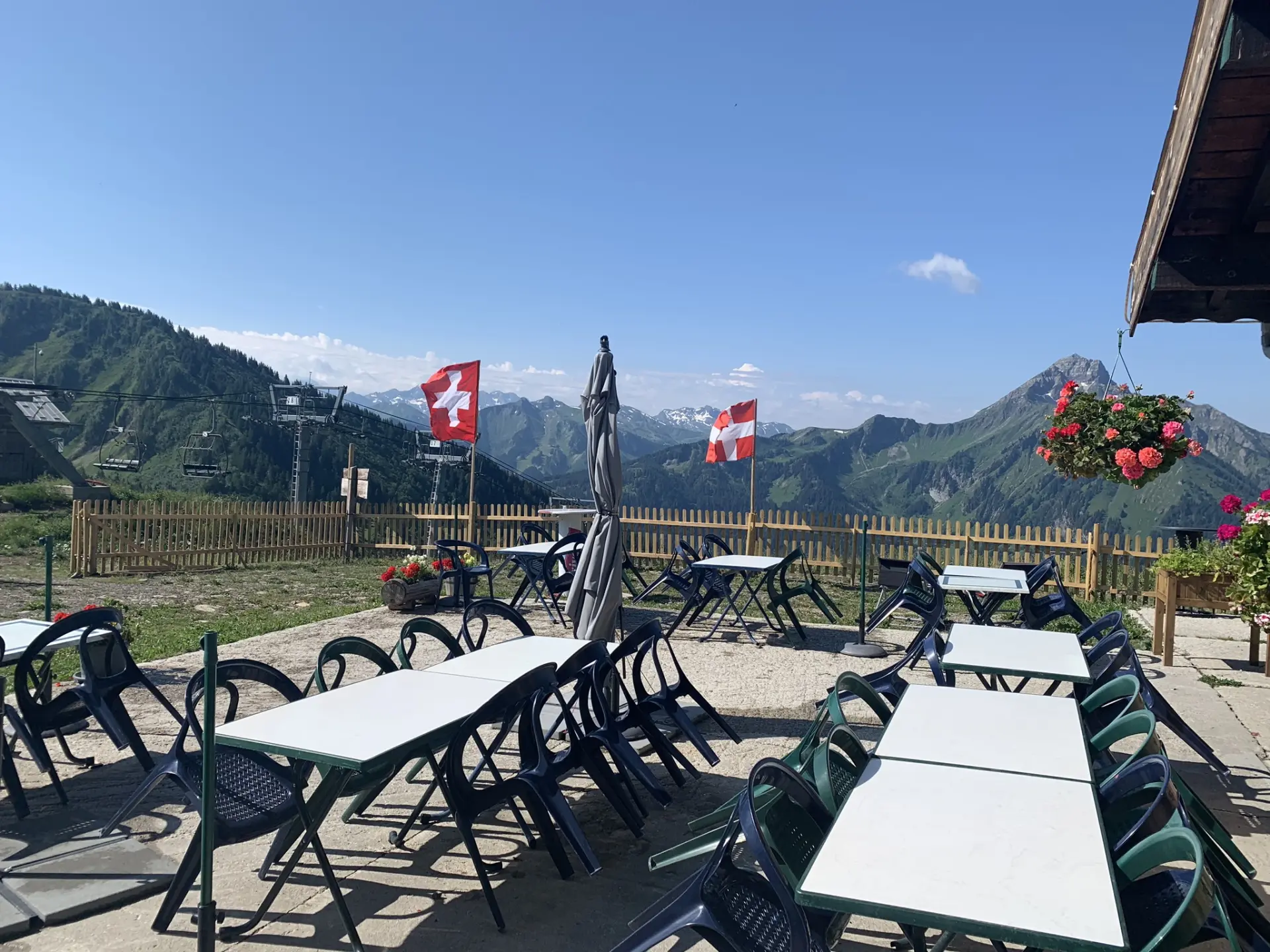 Panoramic terrace
