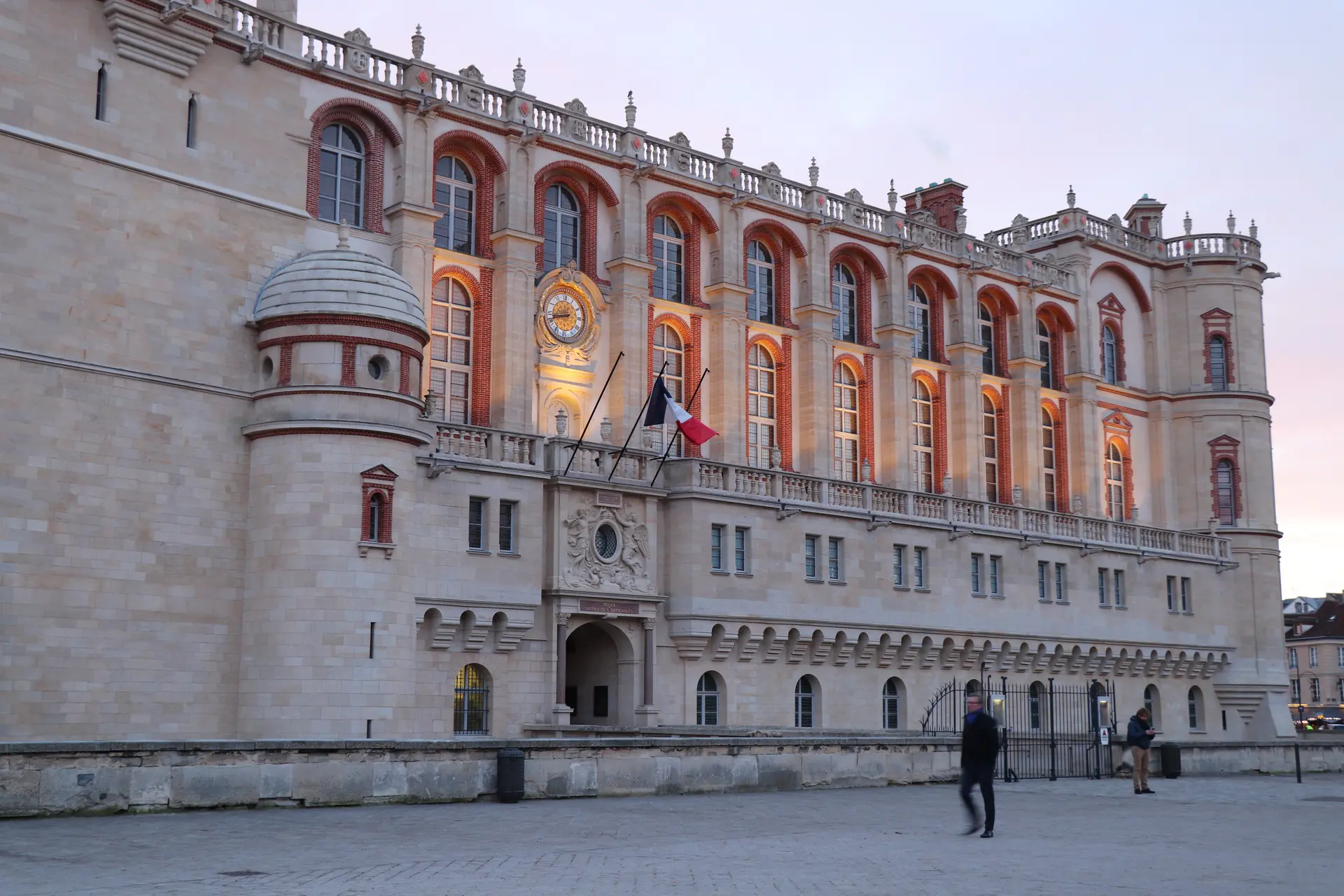 Conférence-projection “Les Amours de Louis XIV”  : 14 février_Saint-Germain-en-Laye