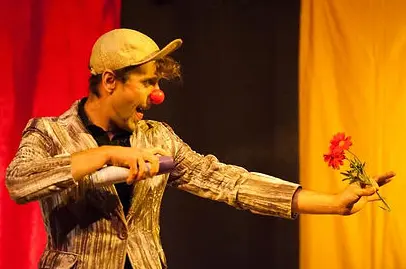 Dino - Théâtre : Ernest'N'Chaud_Plagne