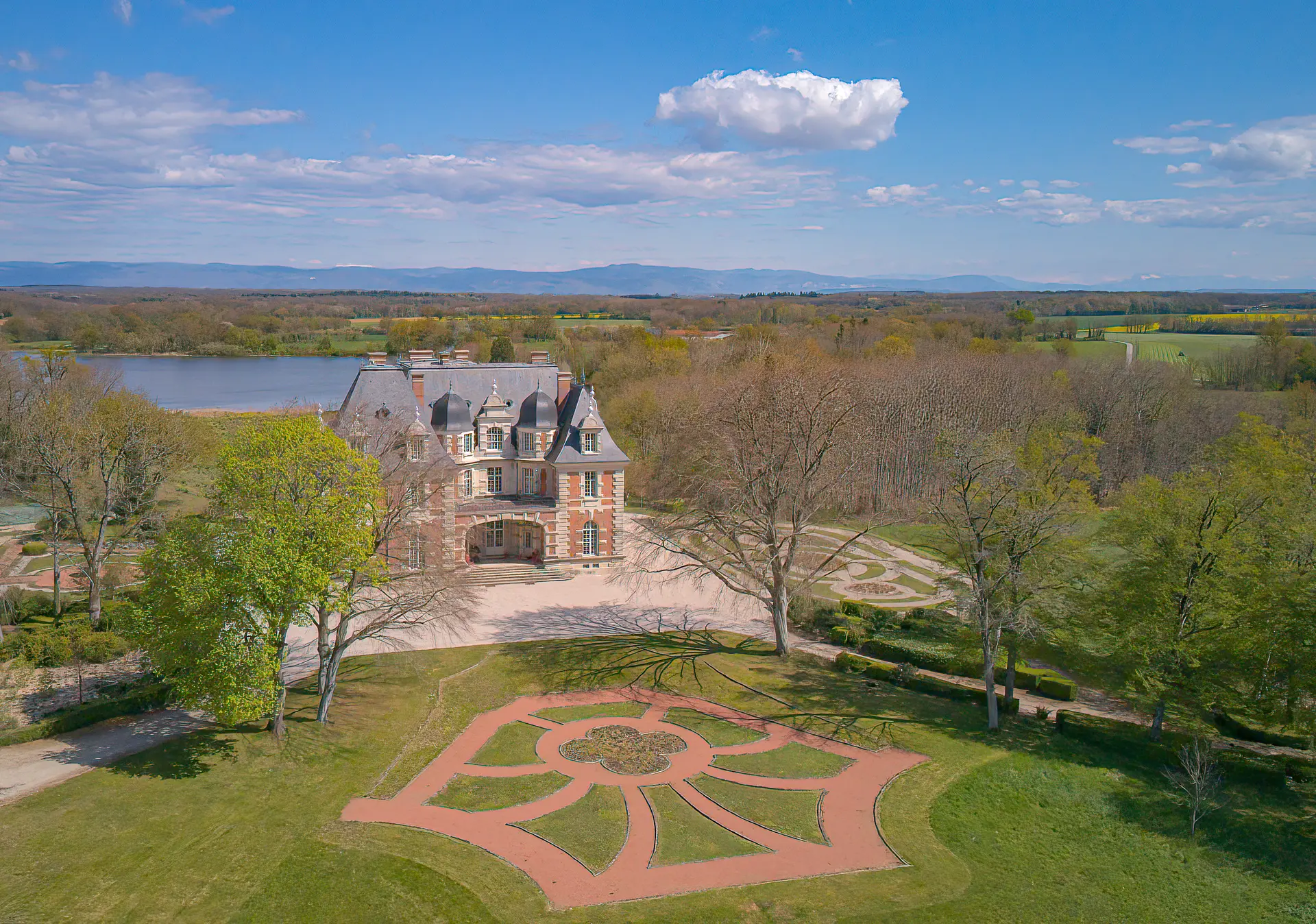 château de Joyeux vu du ciel