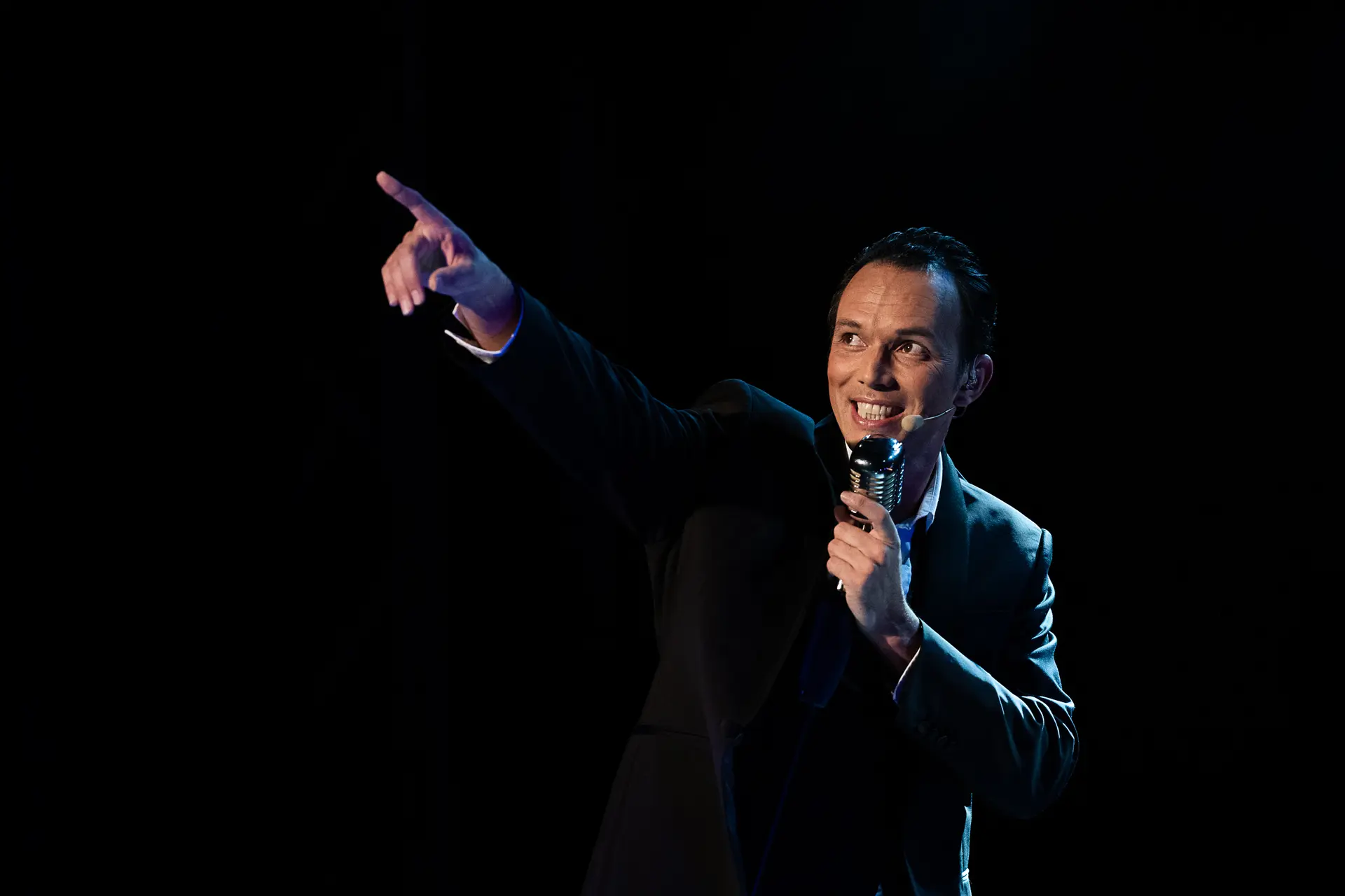 Aznavour. Ville de Roquebrune Cap Martin.