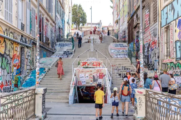 Graffiti et street art : balade au cœur du Cours Julien