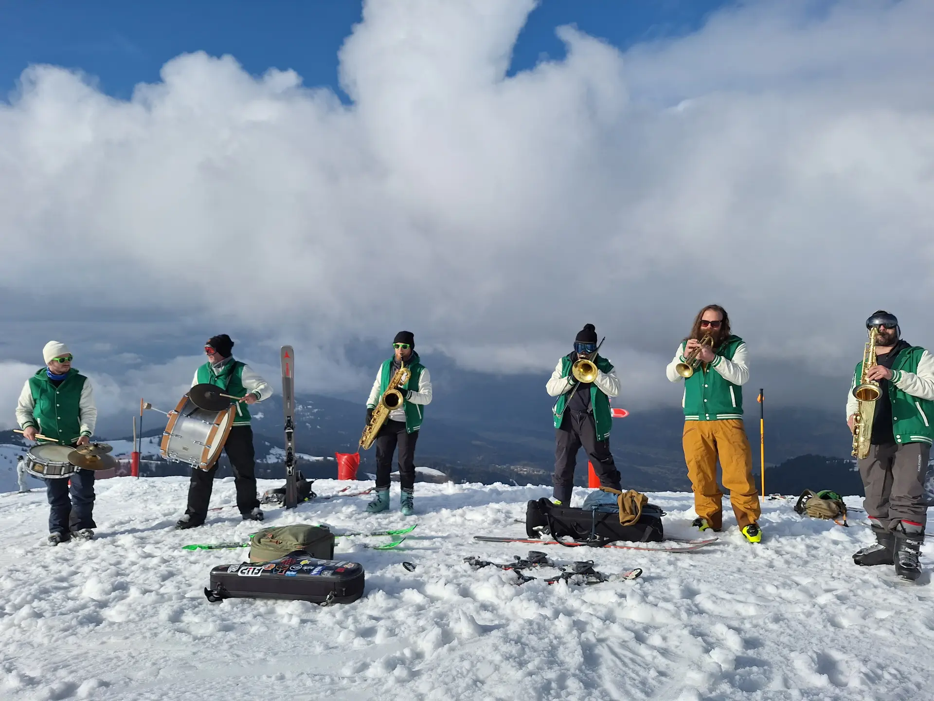 Fanfare express sur la piste la marmotte