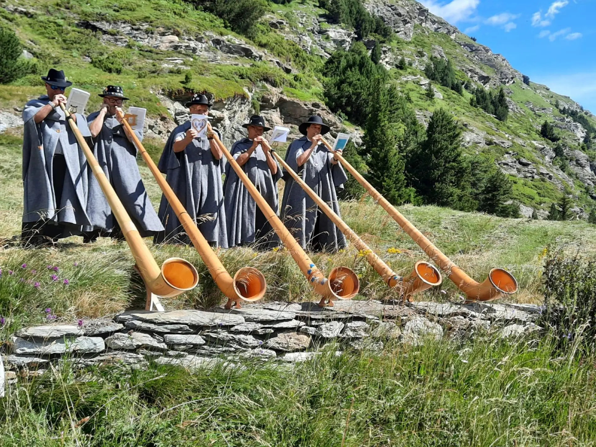 16_vie de l'alpage au son du cors