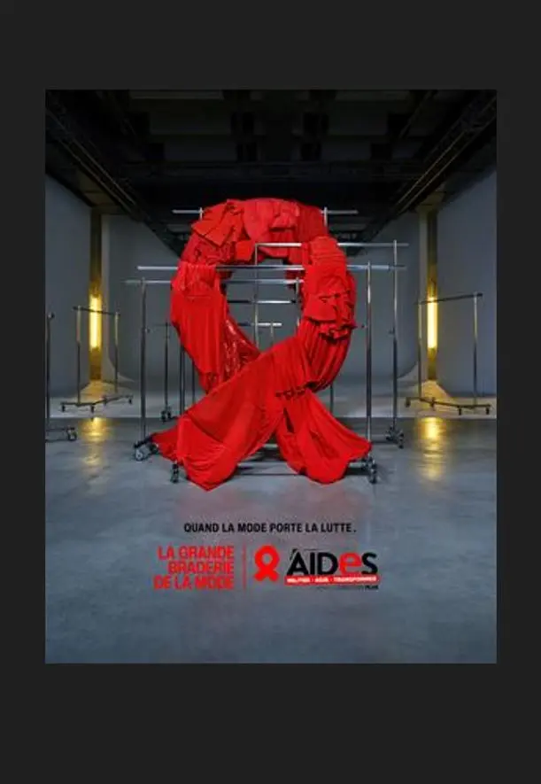 Grande braderie de la mode au Docks Village