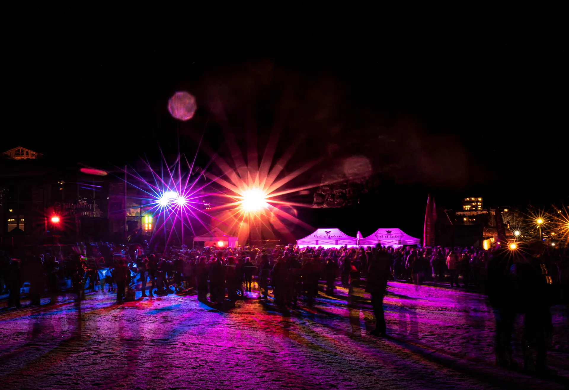 Descente aux flambeaux et feux d'artifice_Val-d'Isère