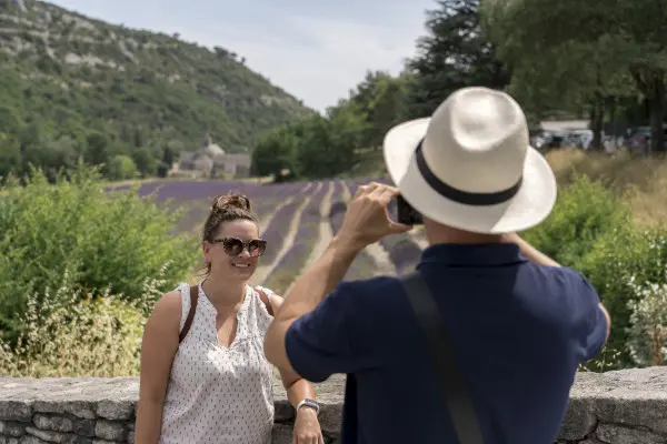 Market & Villages in Luberon