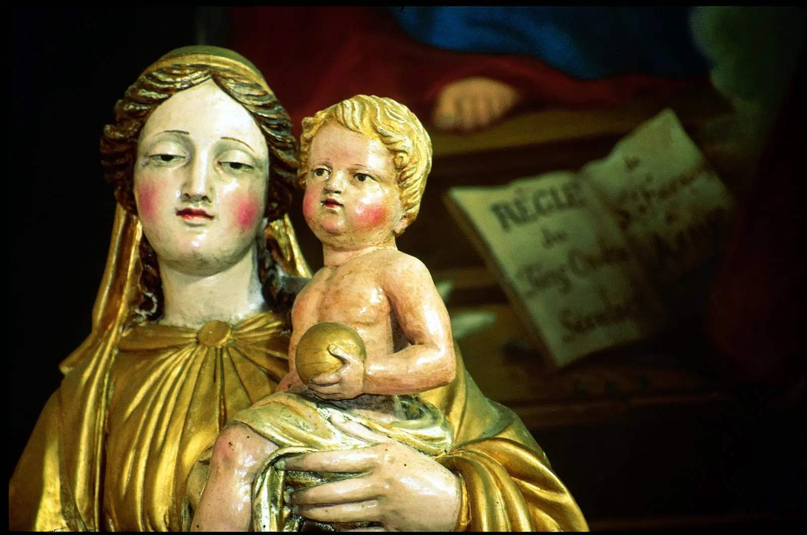 Queige, statue baroque