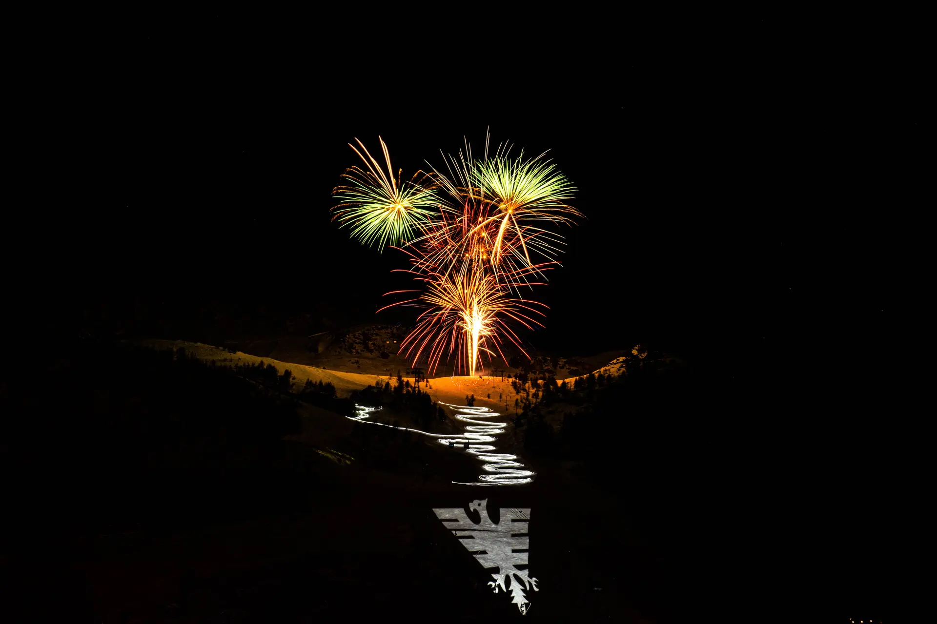Descente aux flambeaux et feux d'artifice_Val-d'Isère