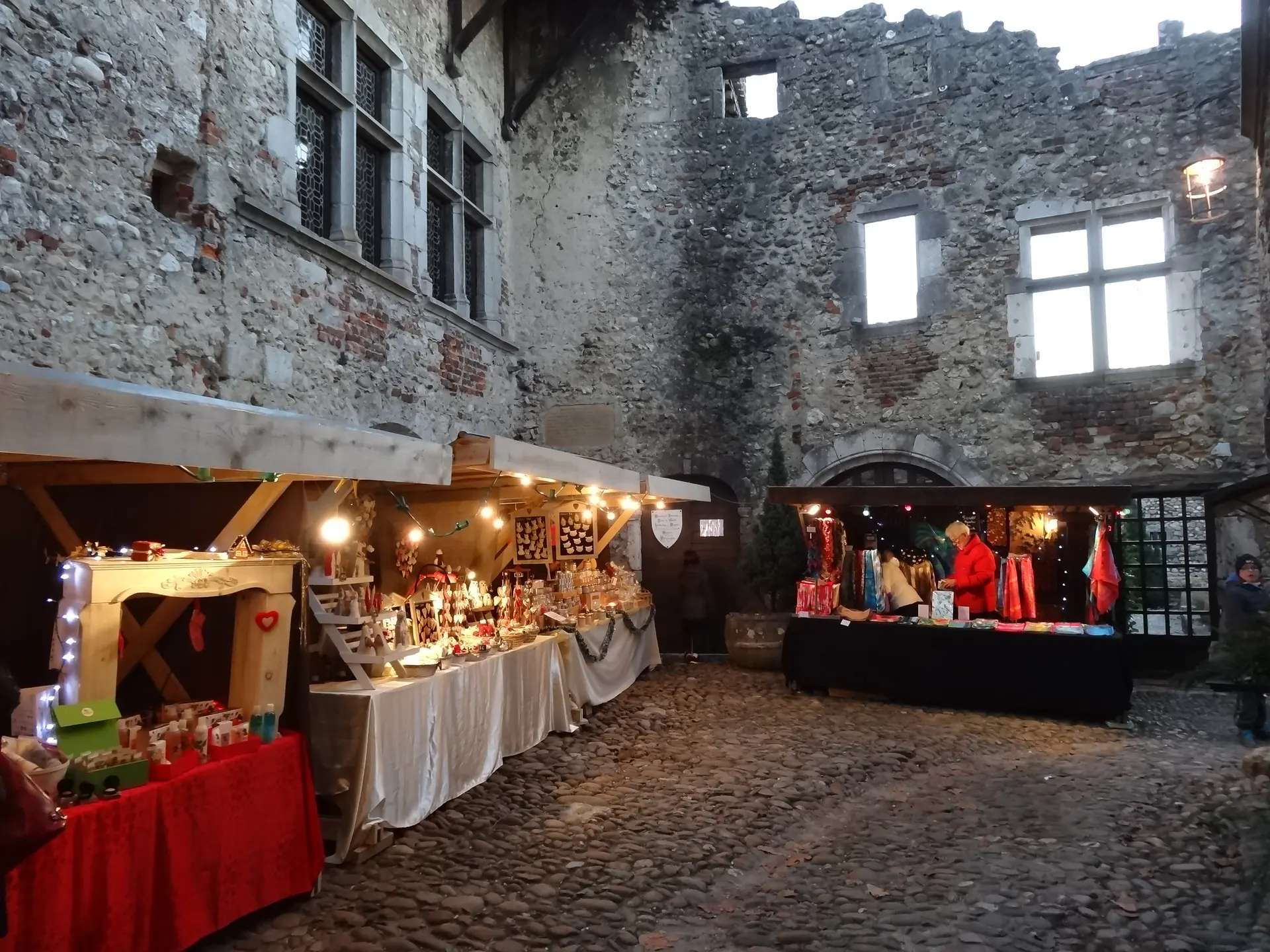 Marché de Noel Pérouges