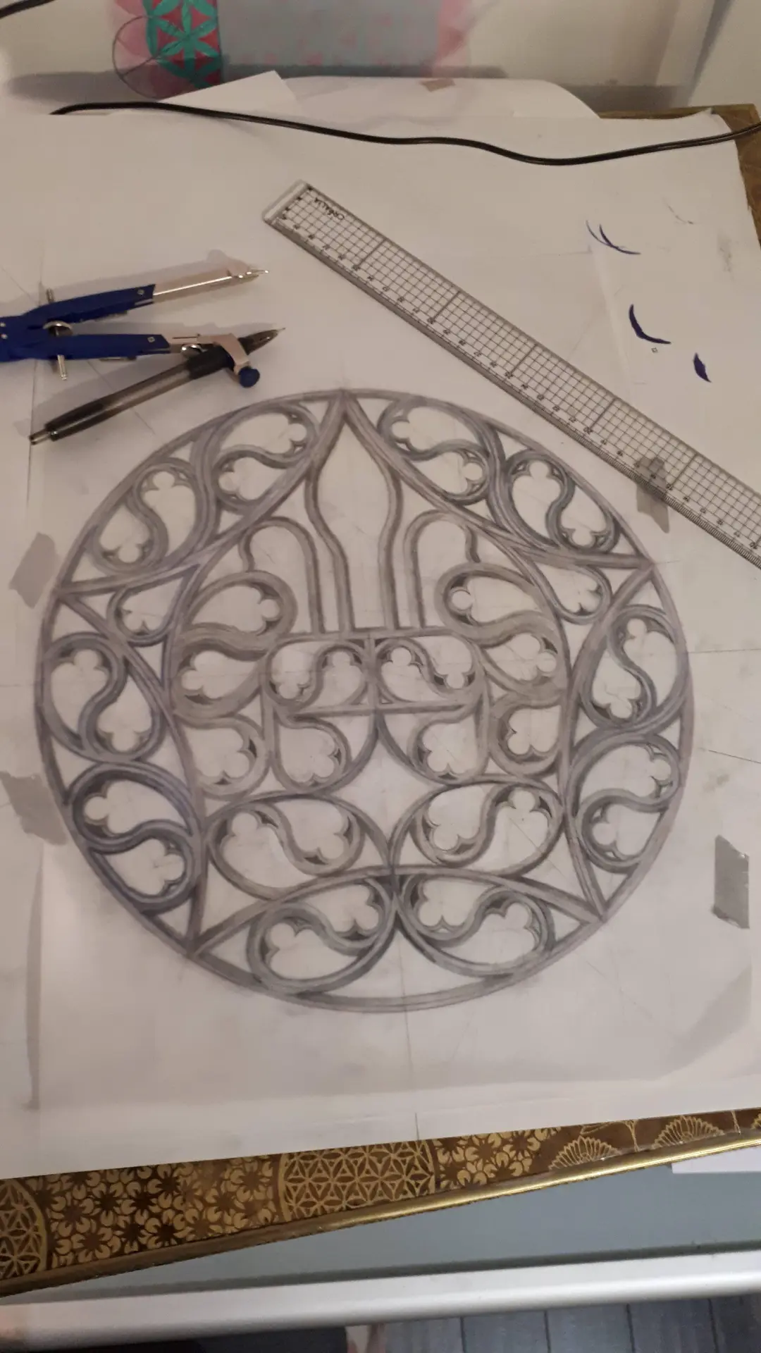 Exposition de peinture Géométrie et Arts sacrés_Fayence