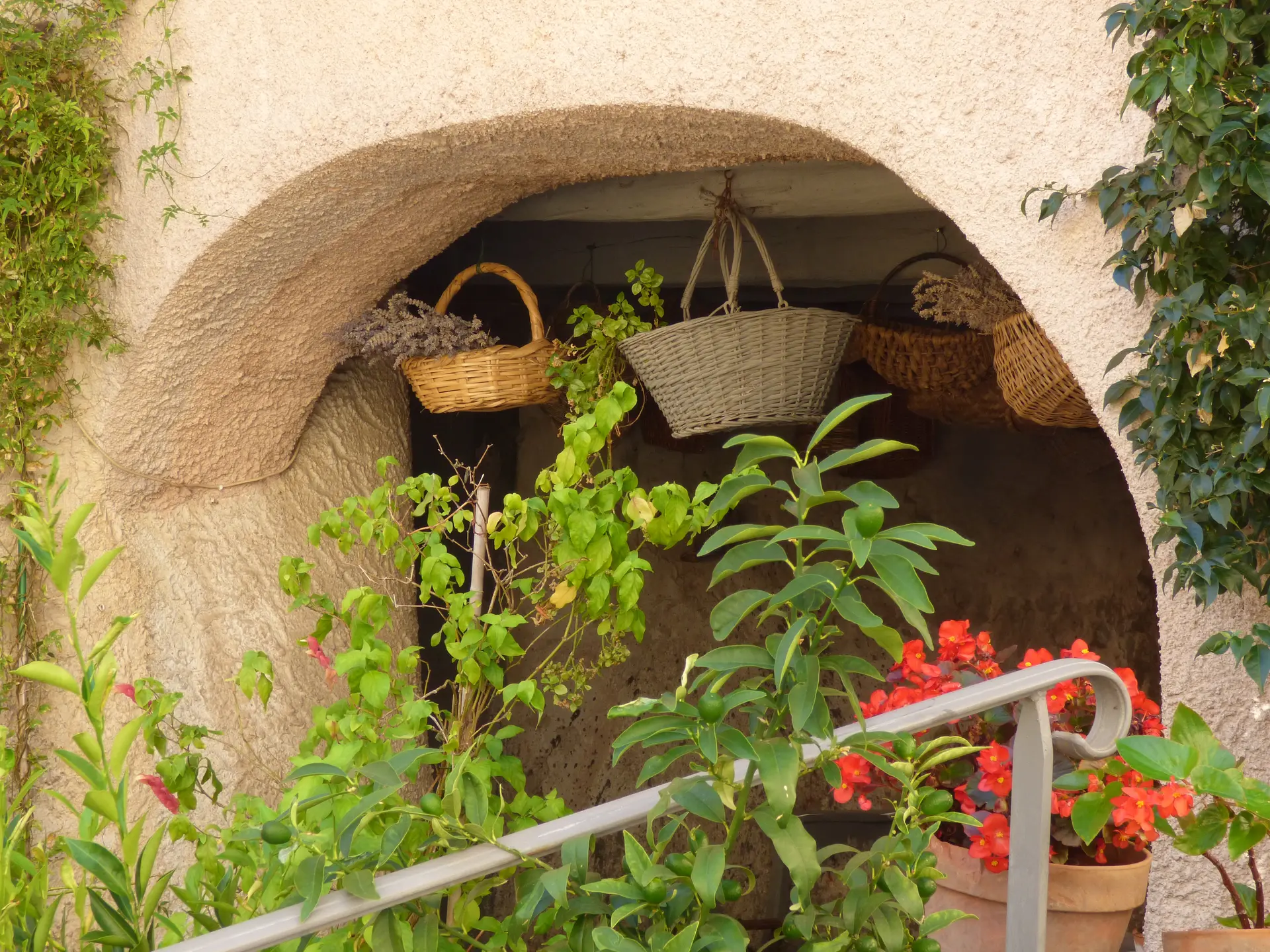 Balade historique dans Pierrefeu du Var