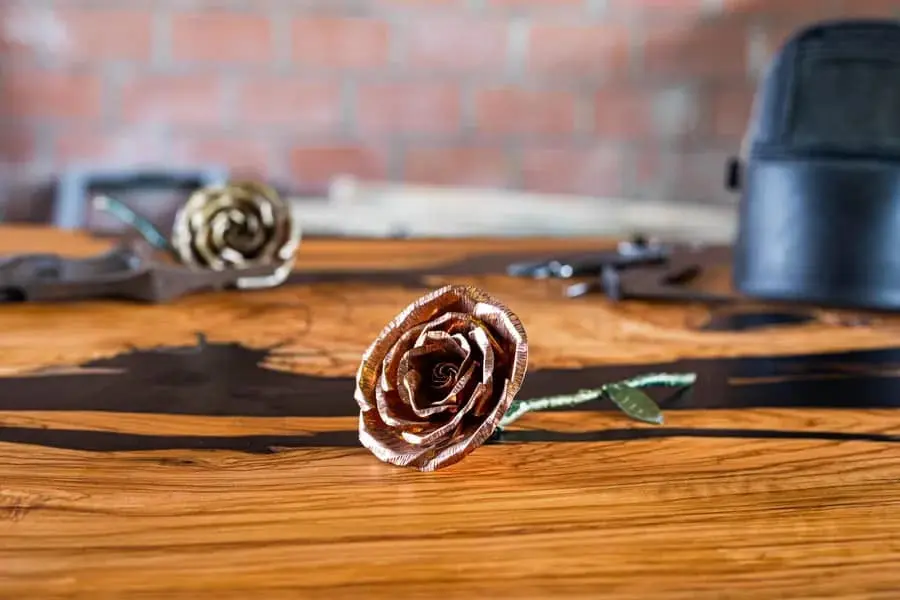 Réalisez votre Rose Éternelle en cuivre_Castelsagrat