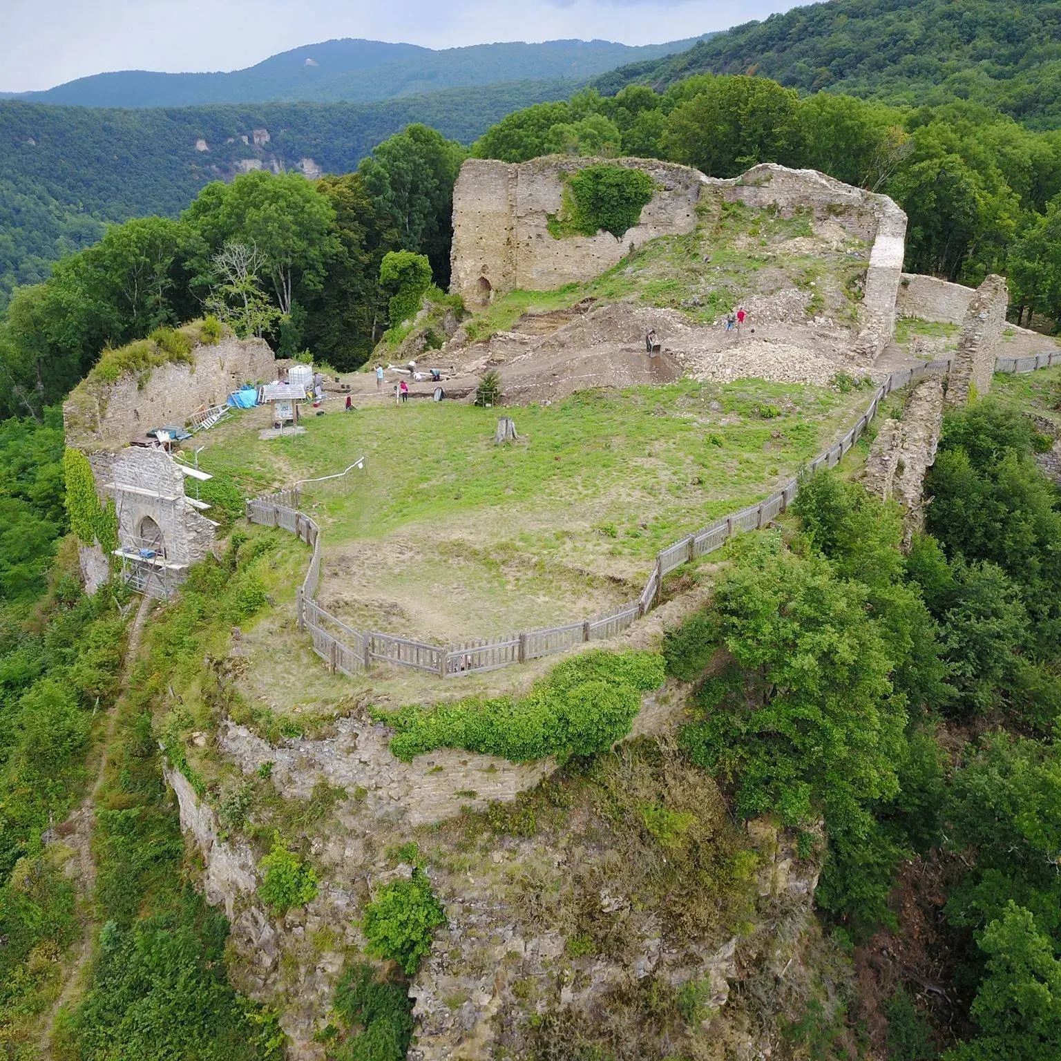 ruines du château de St Germain