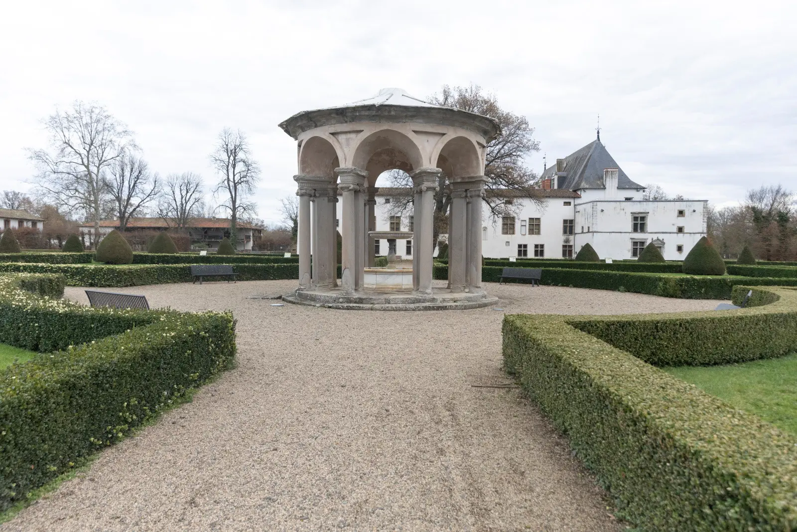 Jardins du château de la Bâtie d'Urfé