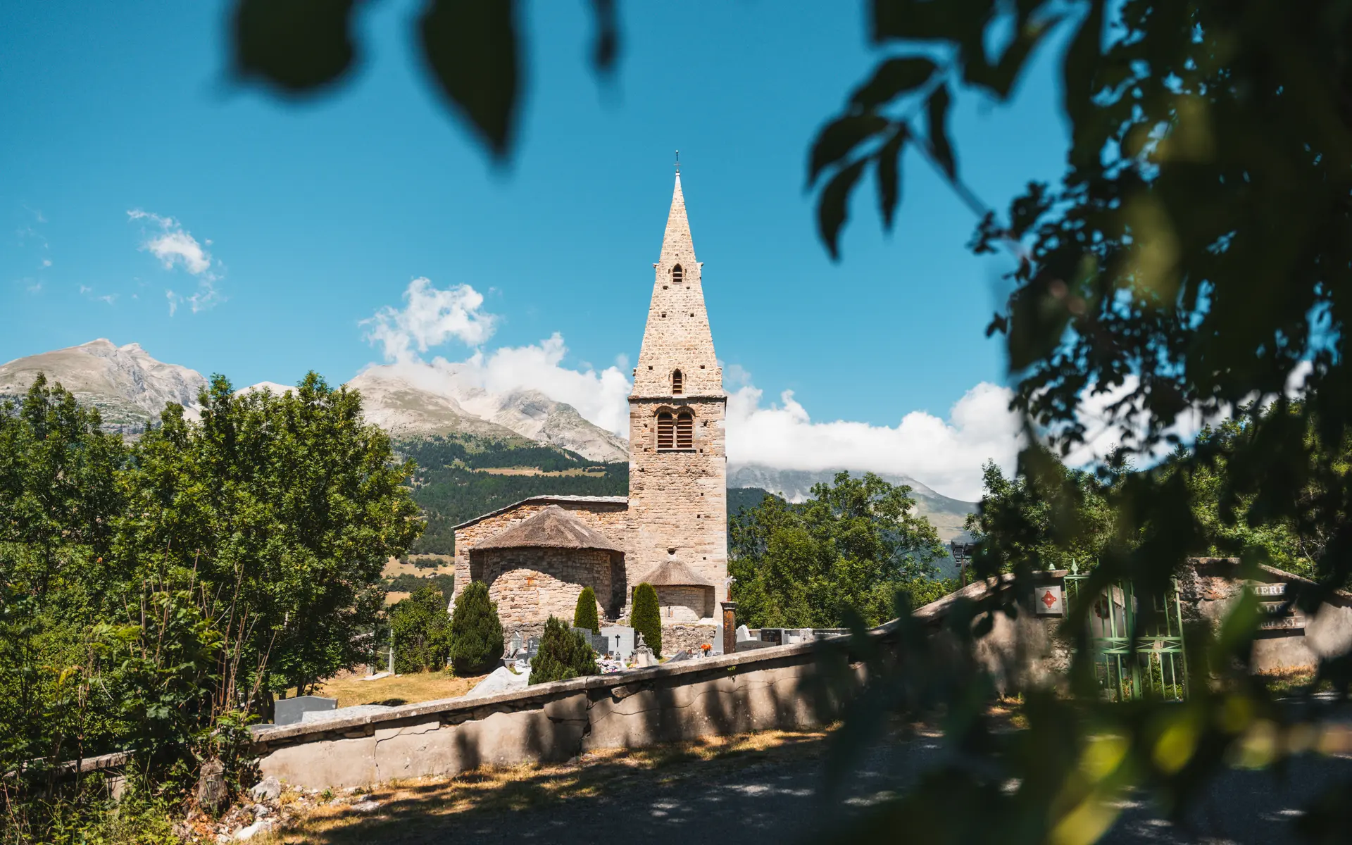 Mère-Eglise