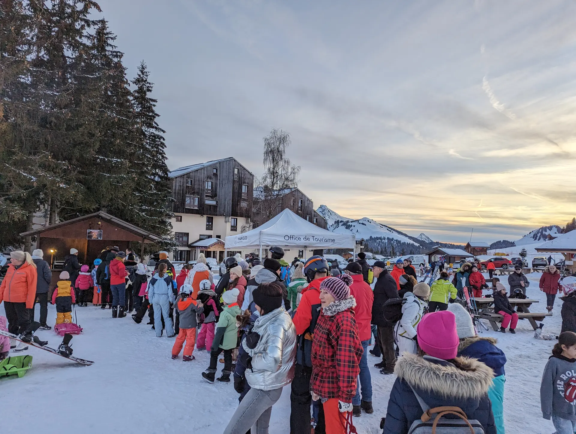 Descente des mascottes_Manigod