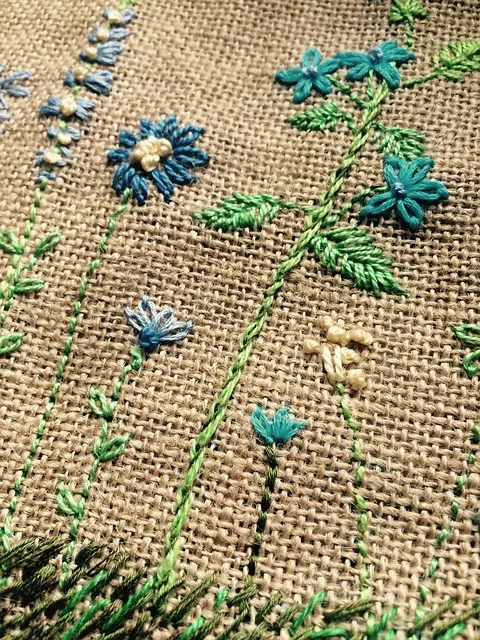 Exposition de broderie_Magnieu