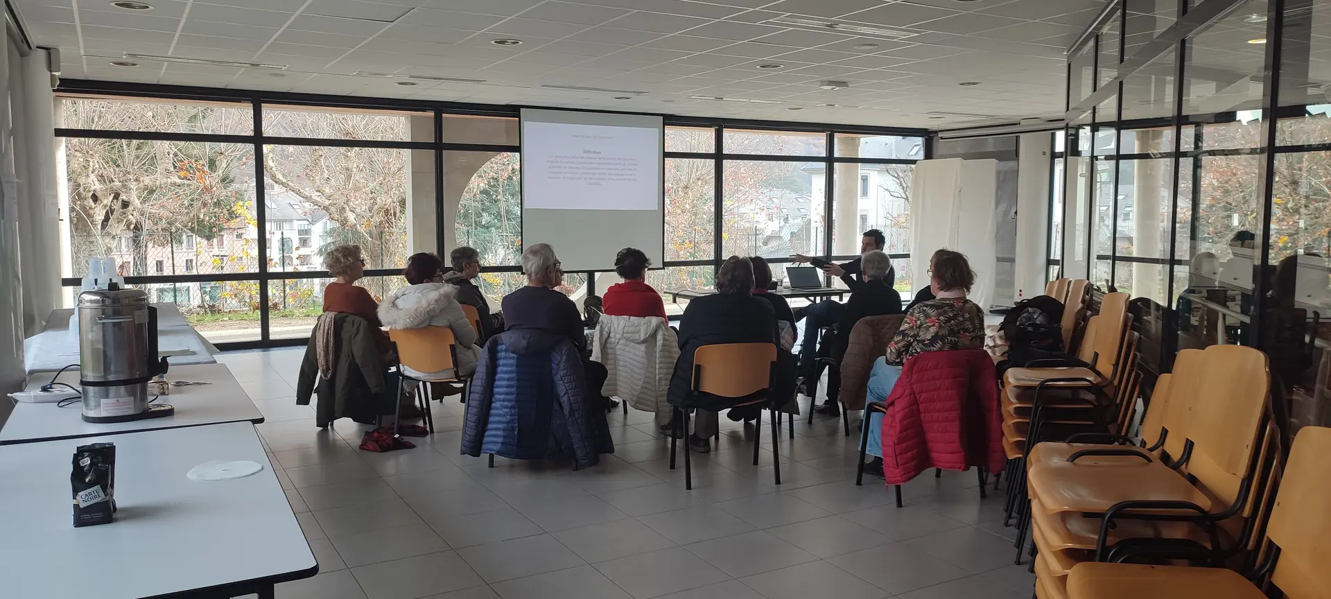 Café numérique : Initiation à l'intelligence artificielle_Challes-les-Eaux