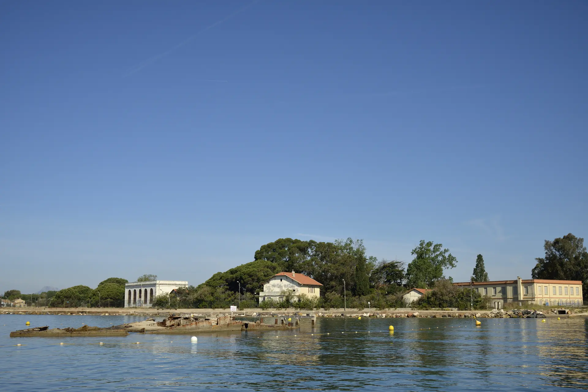 Ancienne Usine Schneider vue de la mer