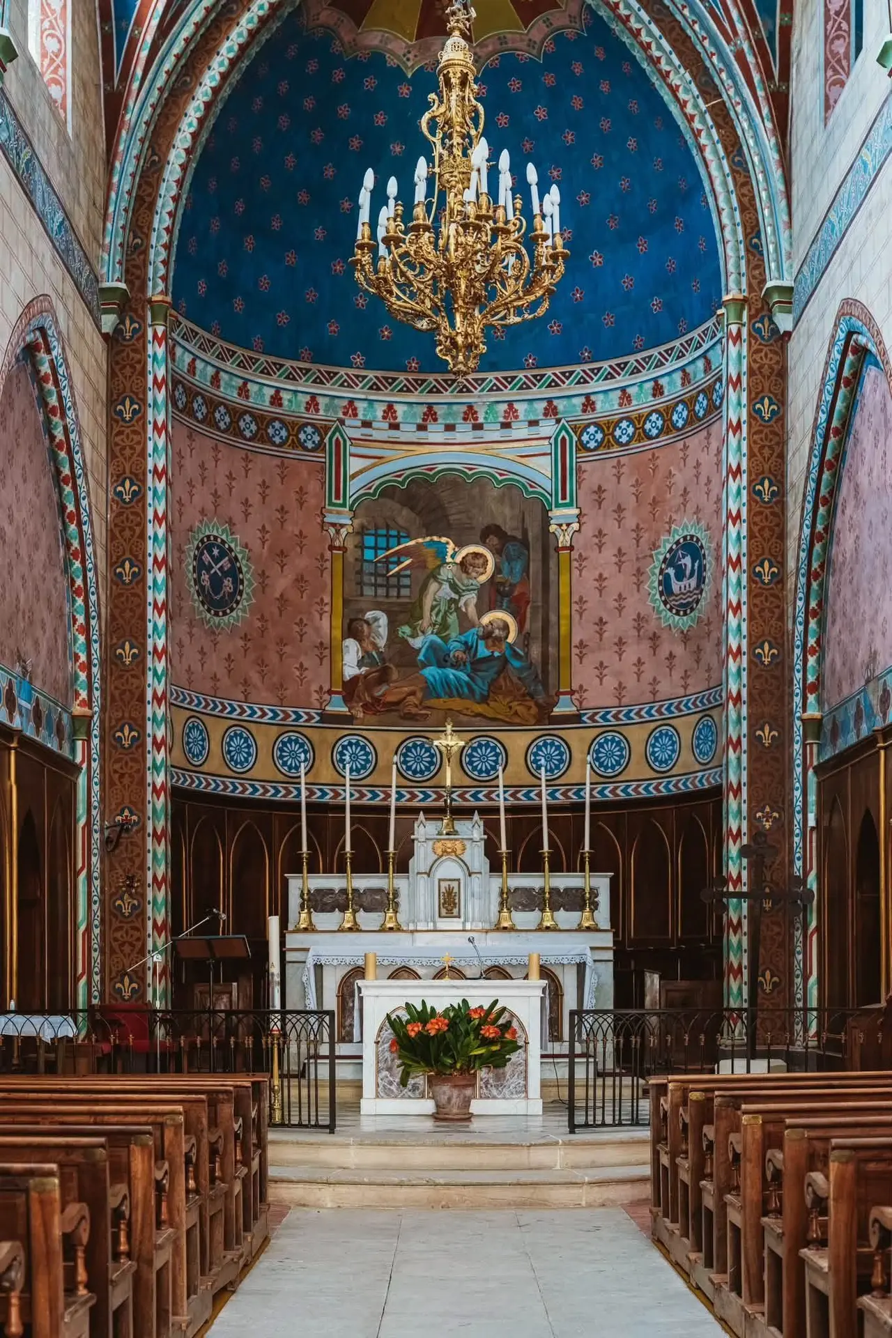 Nef de l'Église de Saint Pierre de Vassols