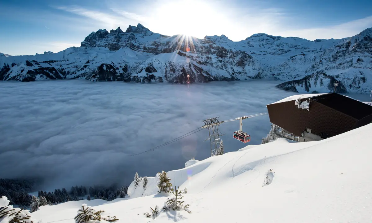 Téléphérique de Champéry pour atteindre la Croix de Culet - départ de l'itinéraire.