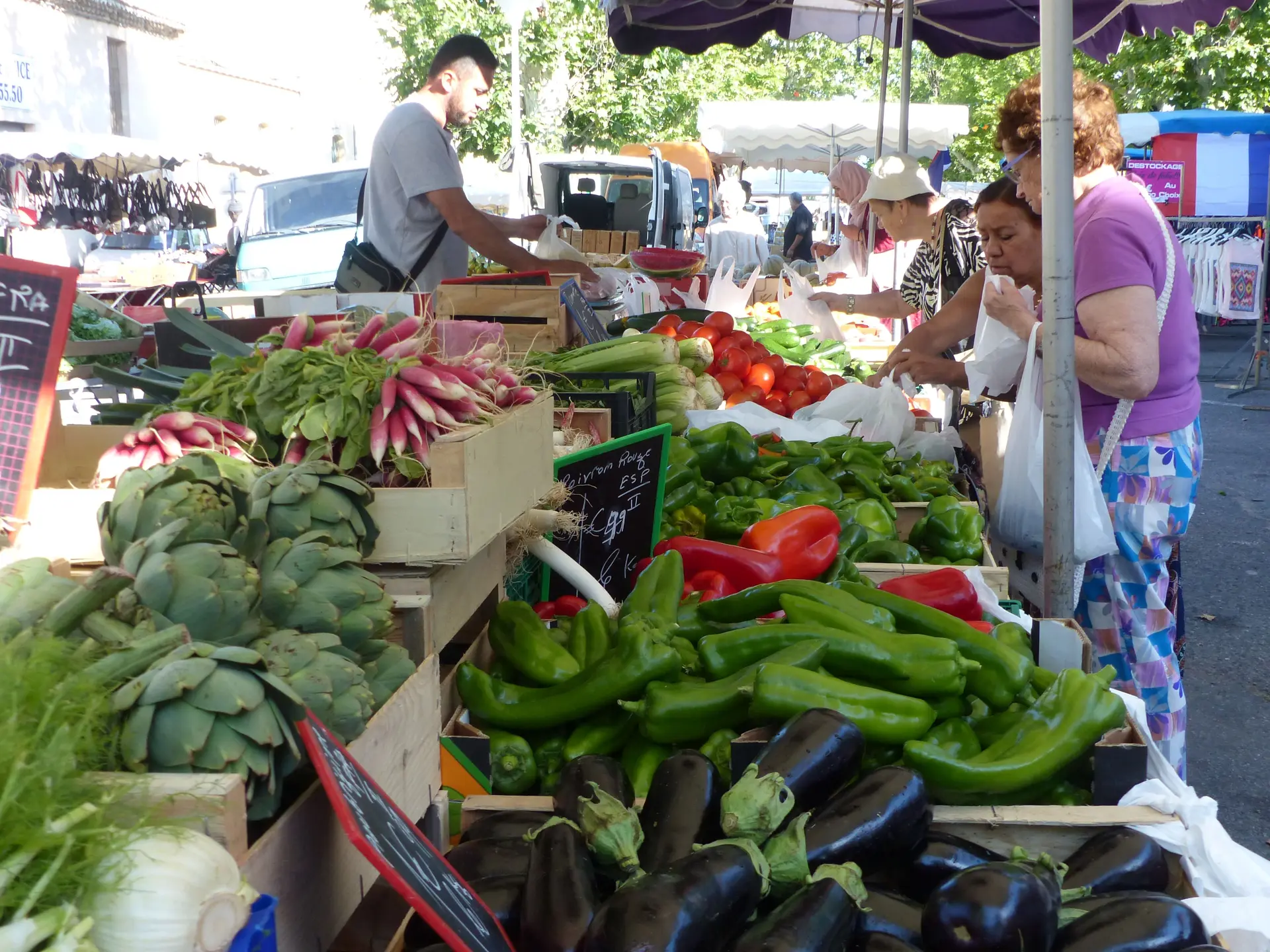 Marché du jeudi fruits et légumes