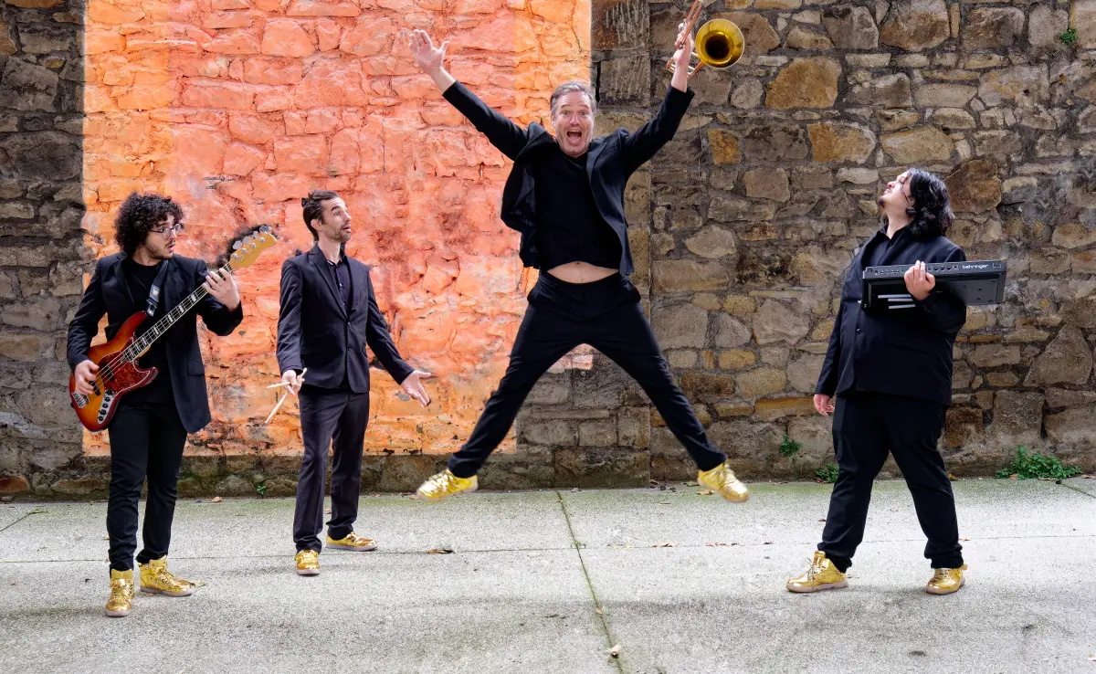 ournées européennes du patrimoine - Concert - Gentleman square in the street_Saint-Étienne-le-Molard