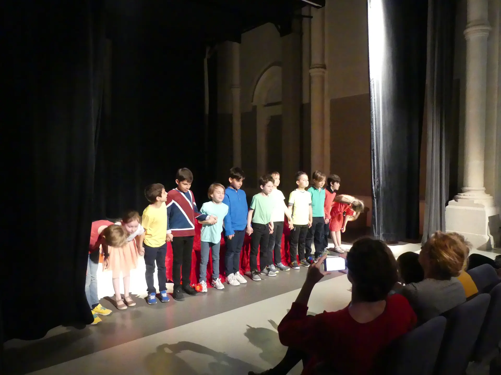 Stages théâtre enfants  Maison Manon