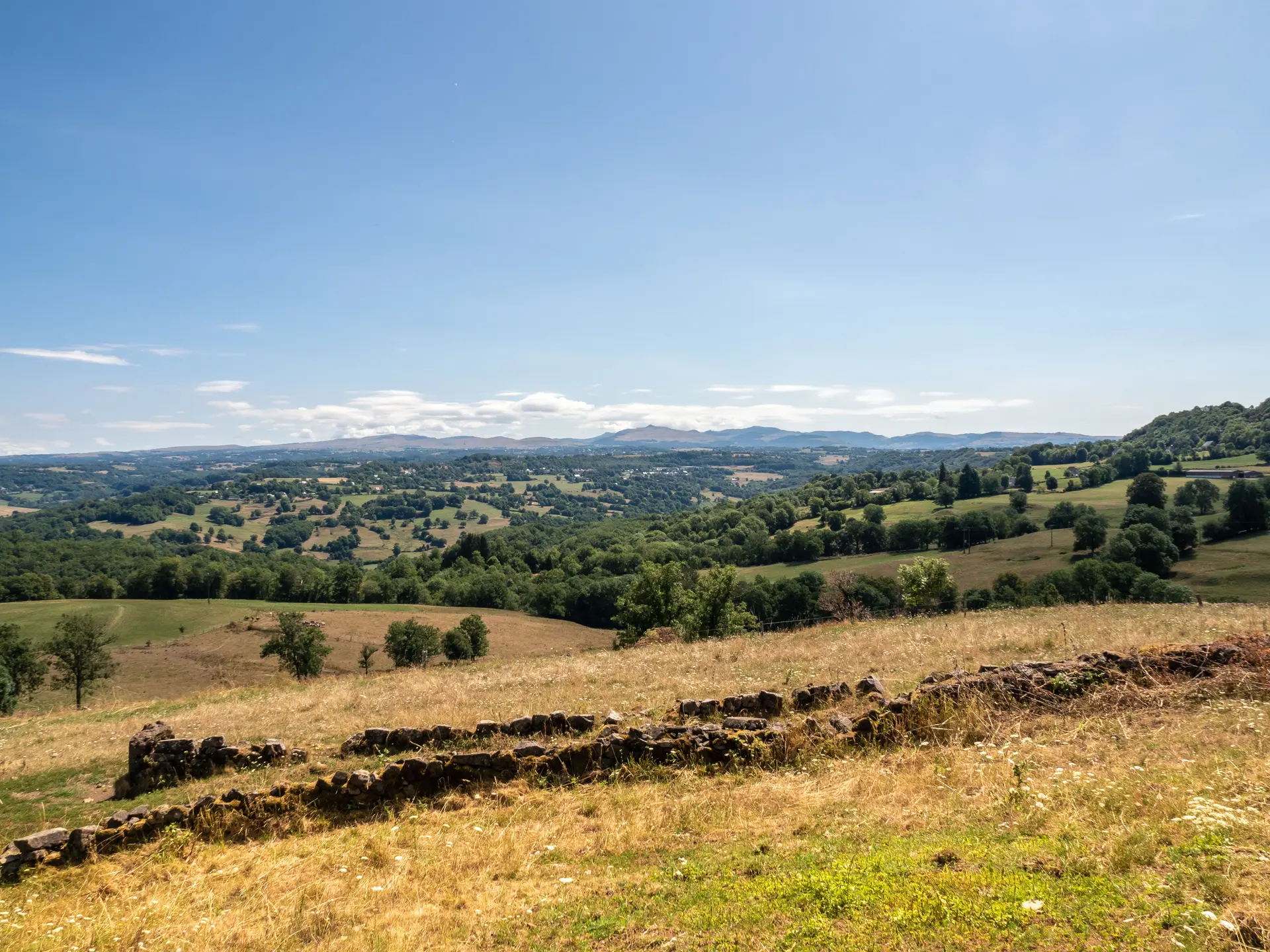 Vue sur les Monts du Cantal
