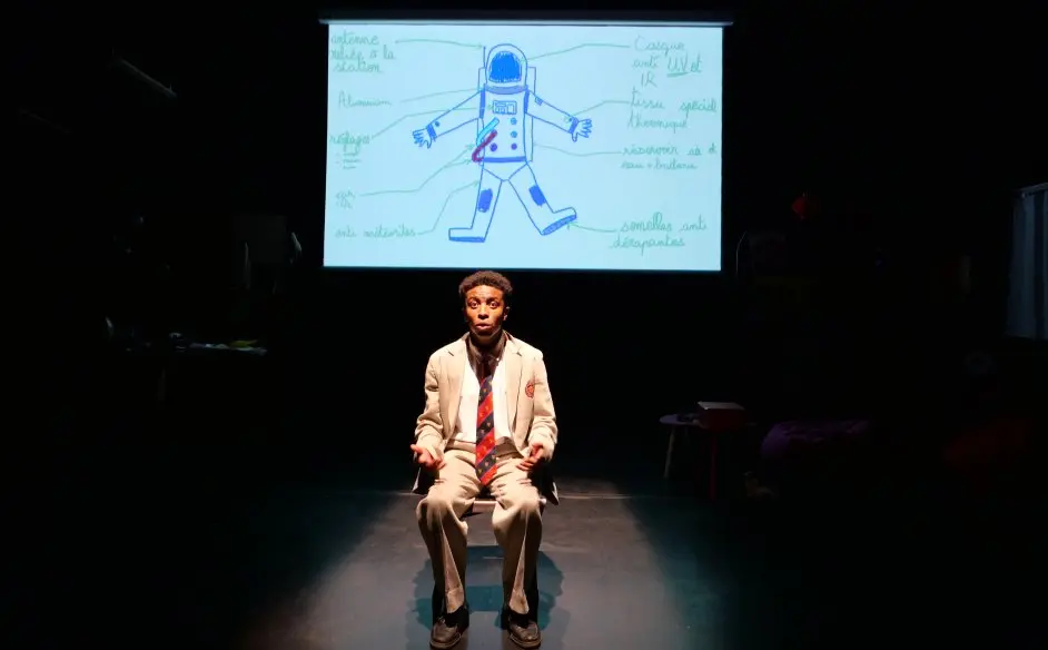 Théâtre jeune public - Fly to the moon_Pierrefitte-sur-Seine