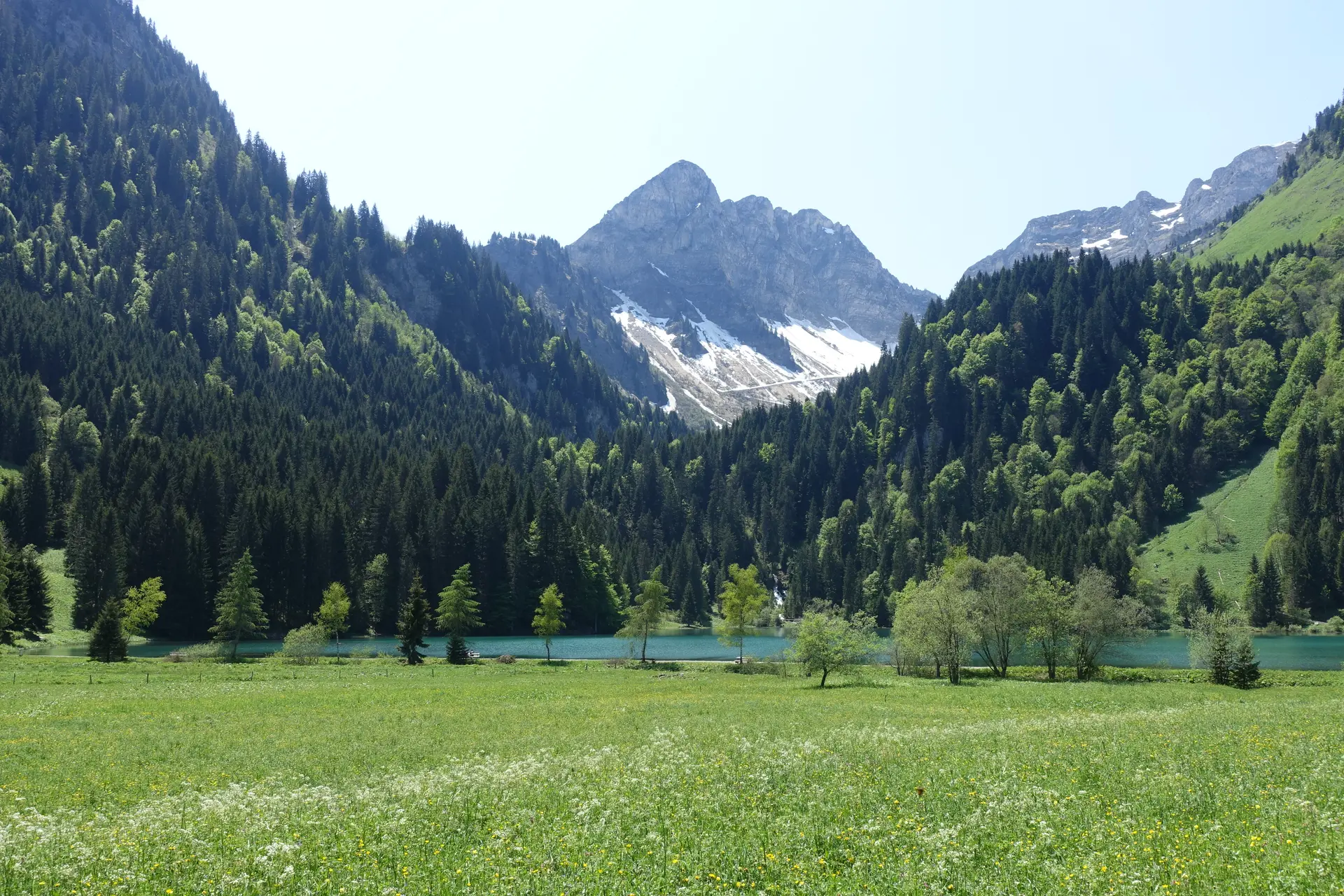 Departure of the hike