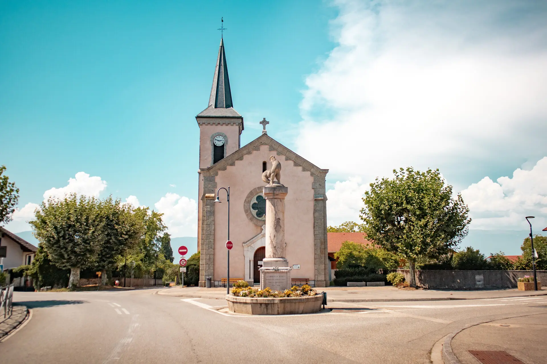 Eglise de Neydens
