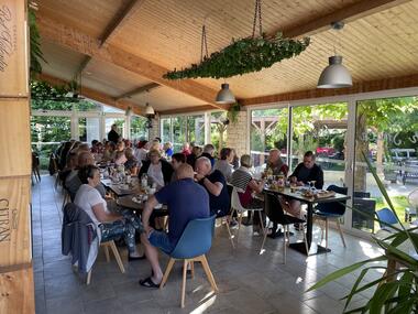 Petit-dejeuner - Camping la Venise Verte
