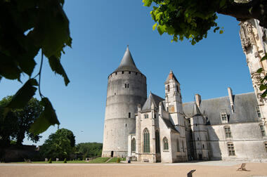 Château de Châteaudun, donjon, Sainte-Chapelle et aile Dunois
