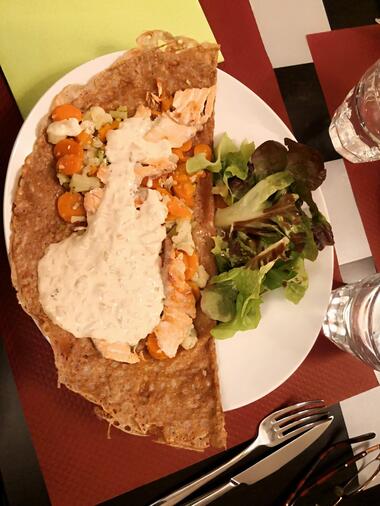 Crep-salad-Chartres-Copyright-Veronique-Domagalski
