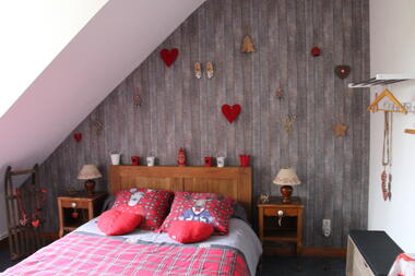 le_clos_de_la_boissiere_chambre_rouge_lemarec