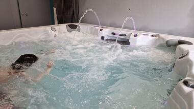 spa-6personnes-grand-gite-chartres