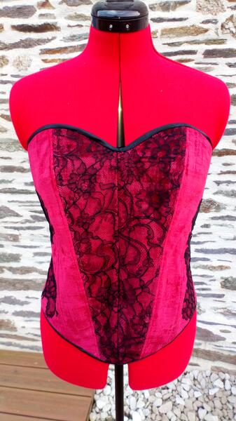Bustier 1