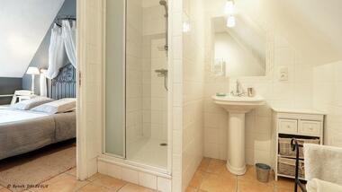 Domaine du Val Ory_Chambre Gingembre Salle de bain