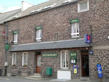 Hotel-Le-Petit-Breton-2