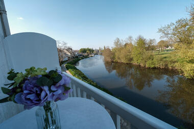 Vue canal Le Balcon de l'Oust