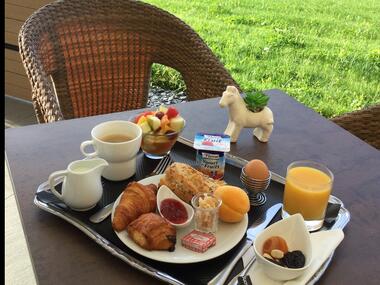 brit hotel L'Hippodrome - petit déjeuner - Ploërmel - Morbihan