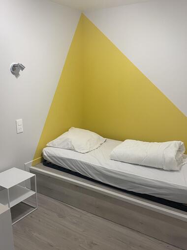 lit individuel chambre du bas capacité 4 personnes