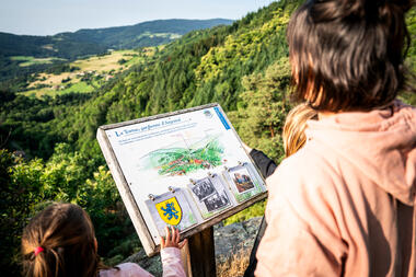 Sentier d'interprétation de la Tortue - boucle de 700m_Bourg-Argental